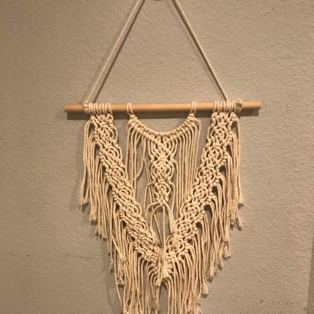 Macrame wall hanging